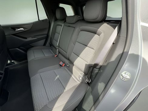 New 2026 Chevrolet Equinox LT image 23