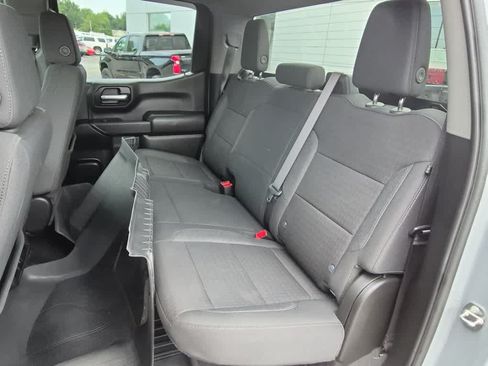 Used 2024 Chevrolet Silverado 1500 Custom w/ LPO, Dark Essentials Package AWD/4WD image 7