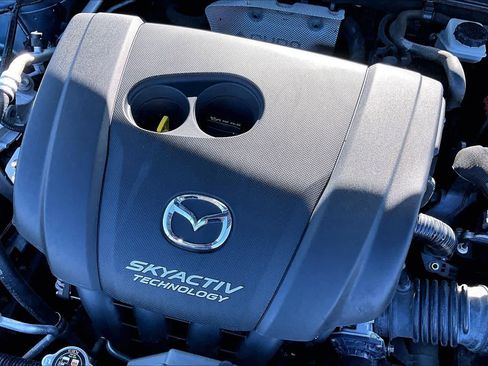 Used 2015 MAZDA MAZDA3 i SV image 31