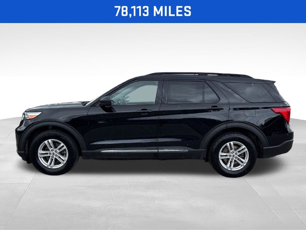 Used 2022 Ford Explorer XLT w/ Equipment Group 202A AWD/4WD image 4