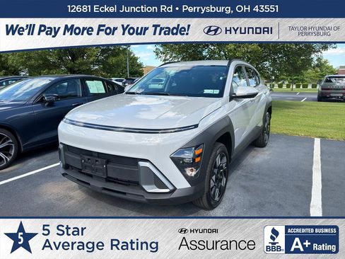 Certified 2025 Hyundai Kona SEL AWD/4WD image 1