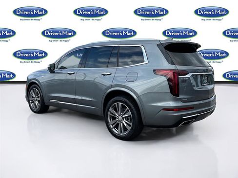 Used 2022 Cadillac XT6 Premium Luxury w/ Platinum Package image 8