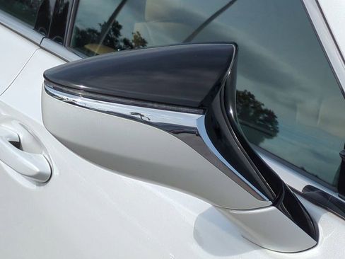 Used 2021 Lexus ES 350 w/ Premium Package image 12