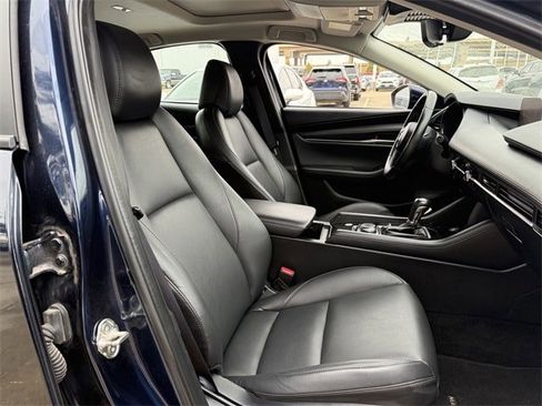 Used 2024 MAZDA MAZDA3 s image 31