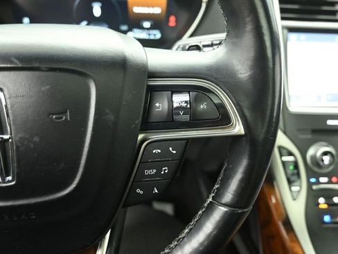 Used 2019 Lincoln Nautilus Reserve image 18