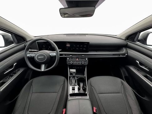 New 2026 Hyundai Tucson SE image 14