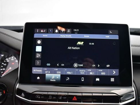 New 2026 Jeep Compass Latitude AWD/4WD image 21