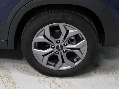 Used 2024 Kia Seltos S image 20