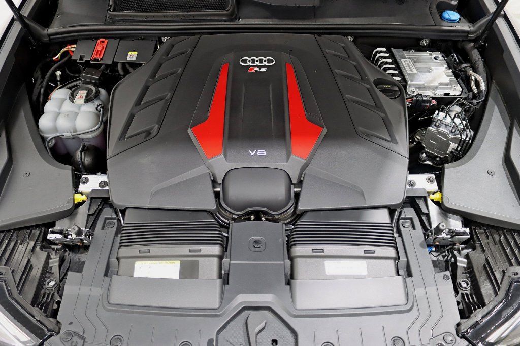 Used 2026 Audi RS Q8 performance AWD/4WD image 44