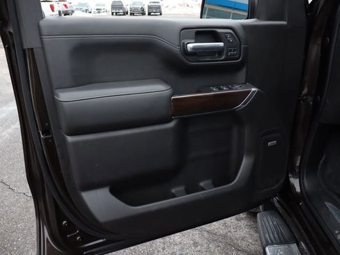 Used 2019 GMC Sierra 1500 SLT w/ SLT Premium Plus Package image 24