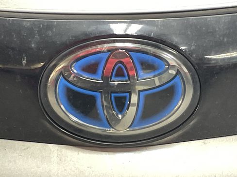 Used 2021 Toyota Sienna Limited image 5