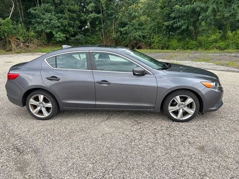 Used 2015 Acura ILX FWD image 3