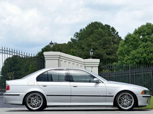 Used 2000 BMW M5 RWD image 6