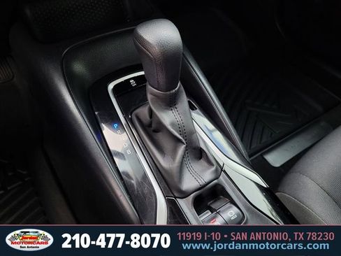 Used 2022 Toyota Corolla LE FWD image 23