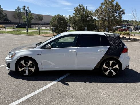 Used 2015 Volkswagen GTI S FWD image 10