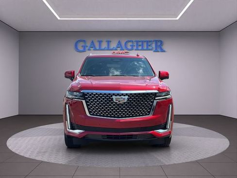 Used 2021 Cadillac Escalade Premium Luxury AWD/4WD image 12