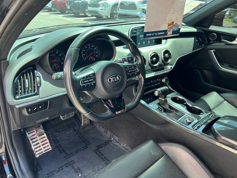 Used 2020 Kia Stinger GT-Line RWD image 27