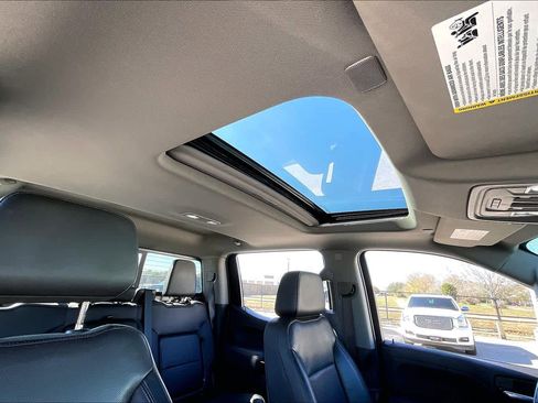 Used 2020 GMC Sierra 1500 SLT image 14