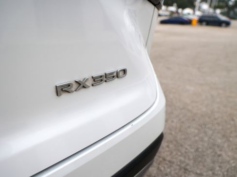 Used 2024 Lexus RX 350 w/ Convenience Package FWD image 12