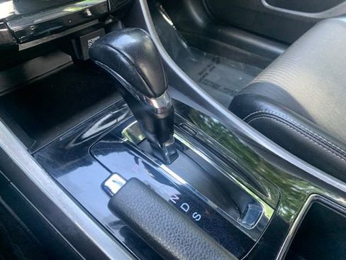Used 2017 Honda Accord Sport image 18