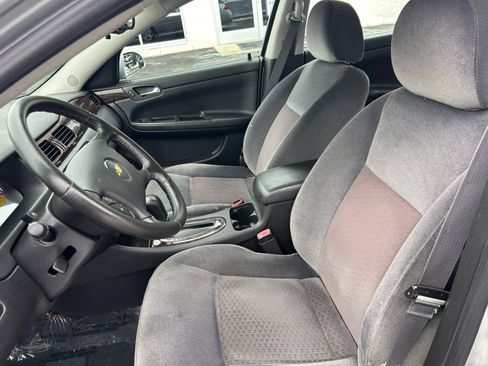 Used 2012 Chevrolet Impala LT image 12