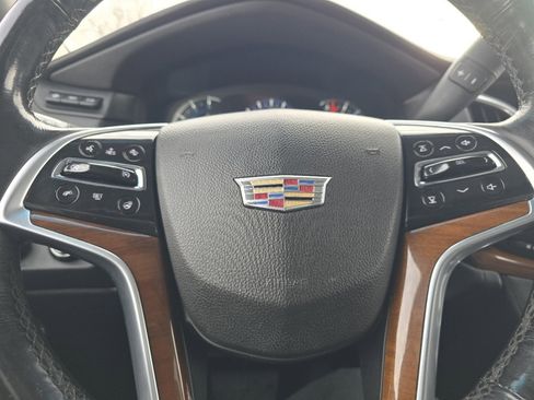 Used 2019 Cadillac Escalade Premium Luxury image 30