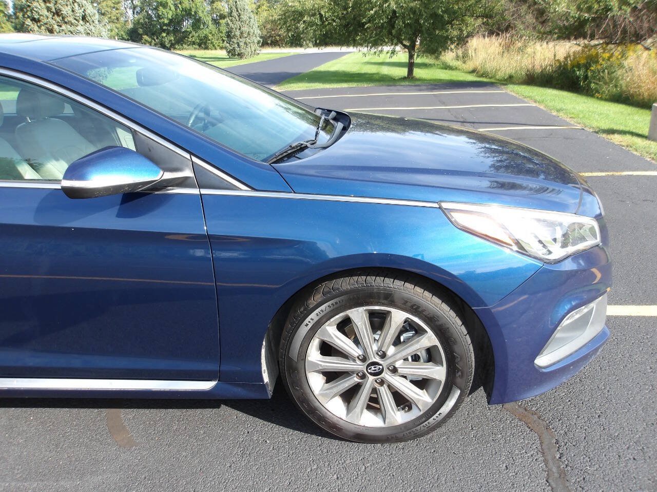 Used 2017 Hyundai Sonata Limited w/ Cargo Package FWD image 31