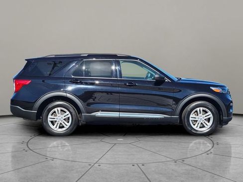 Certified 2023 Ford Explorer XLT w/ Equipment Group 202A AWD/4WD image 13