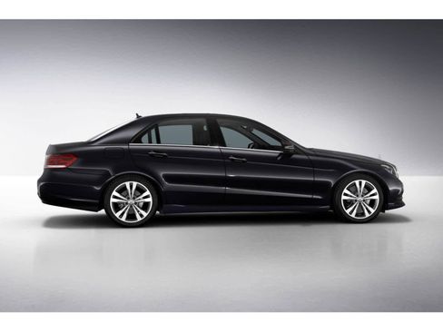 Used 2014 Mercedes-Benz E 350 Sedan image 16