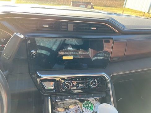 Used 2024 GMC Sierra 2500 Denali Ultimate w/ Max Trailering Package image 11