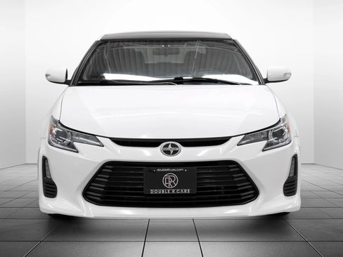 Used 2014 Scion tC FWD image 6