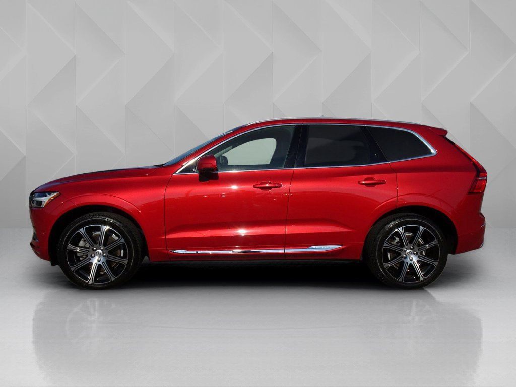 Used 2019 Volvo XC60 T6 Inscription w/ Protection Package Premier AWD/4WD image 2