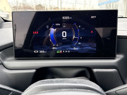 Used 2024 Chevrolet Silverado EV W/T image 4