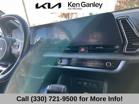 Certified 2025 Kia Sportage X-Line image 39