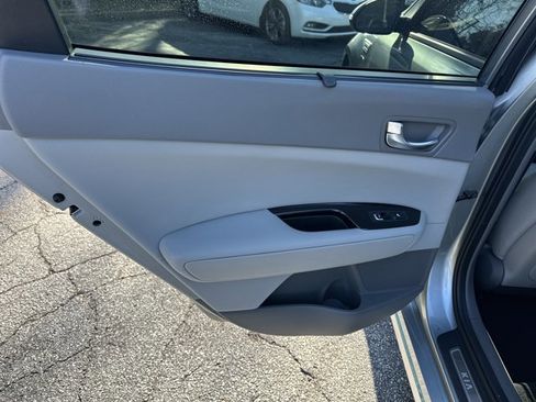 Used 2017 Kia Optima EX w/ Technology Package image 24
