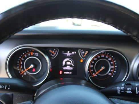 Used 2022 Jeep Wrangler Unlimited Sport AWD/4WD image 22
