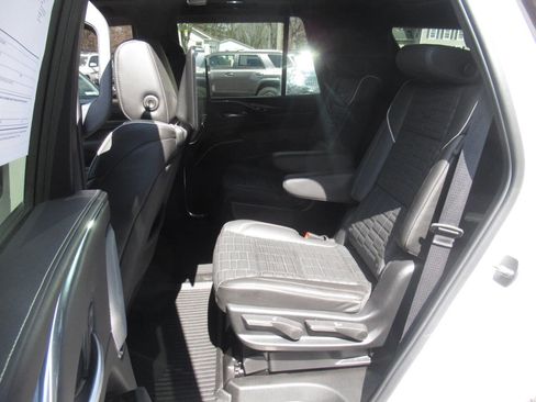 Used 2024 Cadillac Escalade Sport Platinum w/ LPO, Floor Liner Package image 28