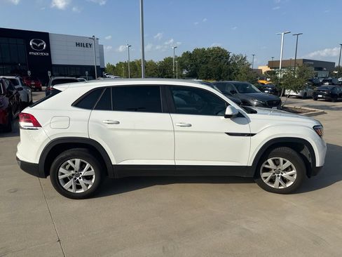 Used 2020 Volkswagen Atlas Cross Sport S AWD/4WD image 4