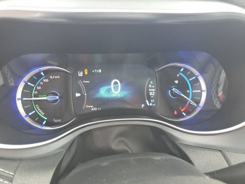 Used 2026 Chrysler Pacifica Premium FWD image 23