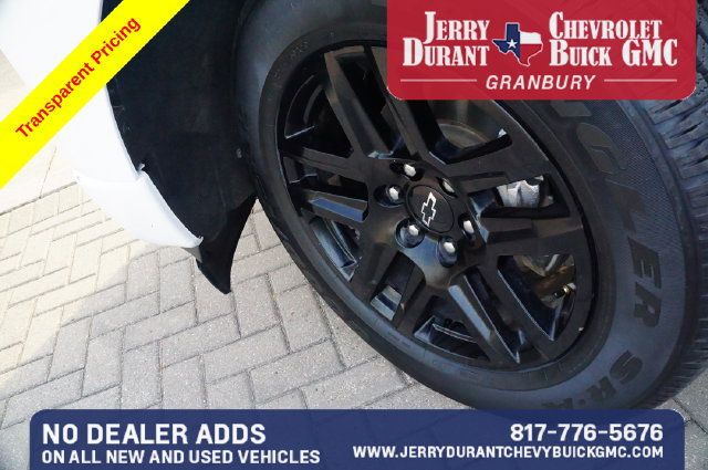 Used 2024 Chevrolet Silverado 1500 Custom w/ LPO, Dark Essentials Package AWD/4WD image 9