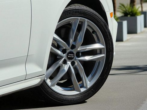 Used 2017 Audi A4 2.0T Premium w/ Convenience Package image 10