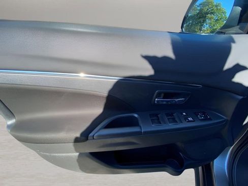 Used 2021 Mitsubishi Outlander Sport ES image 16