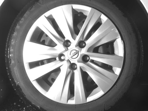 Used 2025 Nissan Sentra S FWD image 13