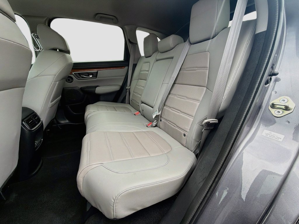 Used 2018 Honda CR-V Touring image 21
