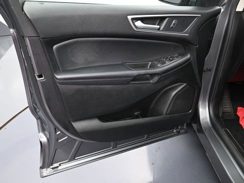 Used 2024 Ford Edge SEL image 10