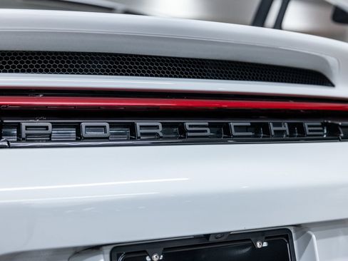 Certified 2025 Porsche 911 GT3 RWD image 24