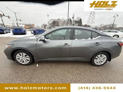 Used 2022 Nissan Sentra S image 33