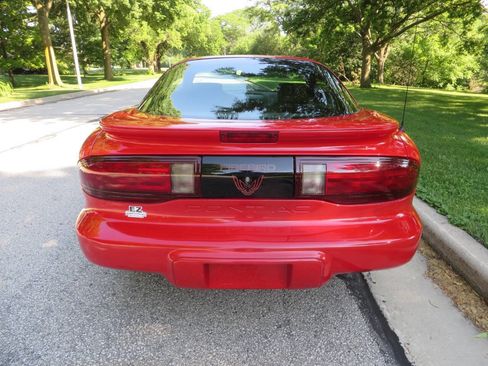 Used 1995 Pontiac Firebird Coupe image 4