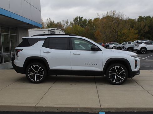 New 2026 Chevrolet Equinox RS w/ Convenience Package III image 3