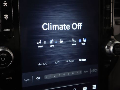 Used 2022 RAM 1500 Laramie w/ Sport Appearance Package image 7